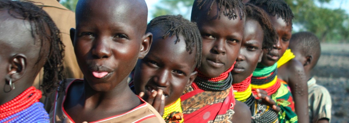 Un grupo de niños en Turkana, Kenia.